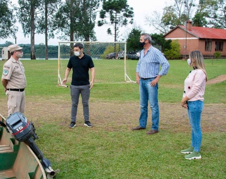 El Candidato a Diputado Provincial del Frente Renovador y Ministro de Ecología visito la localidad de San Javier