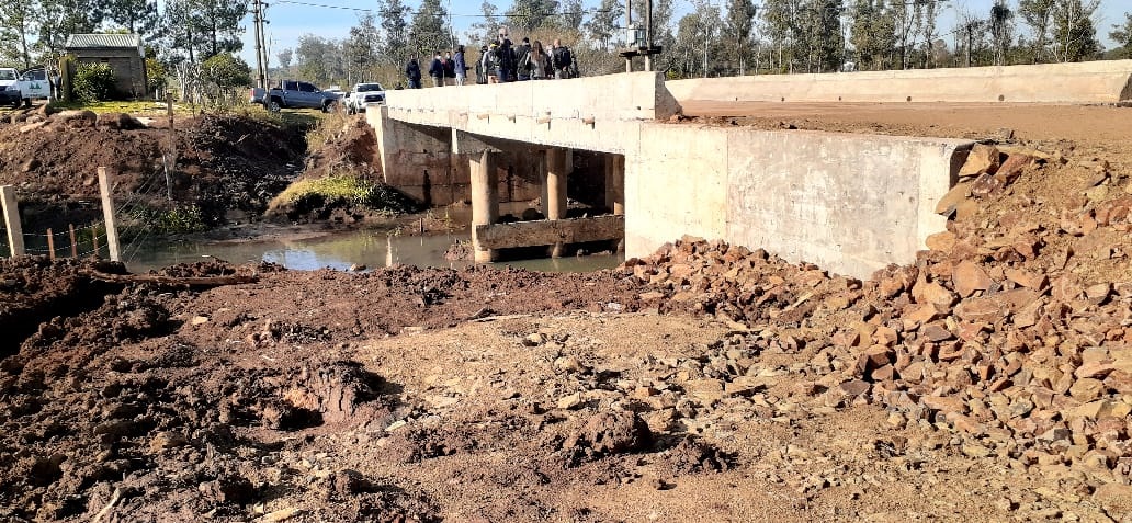 Presentaron la finalización del Puente sobre el Arroyo Chimiray que da ingreso al Parque Industrial de Apóstoles