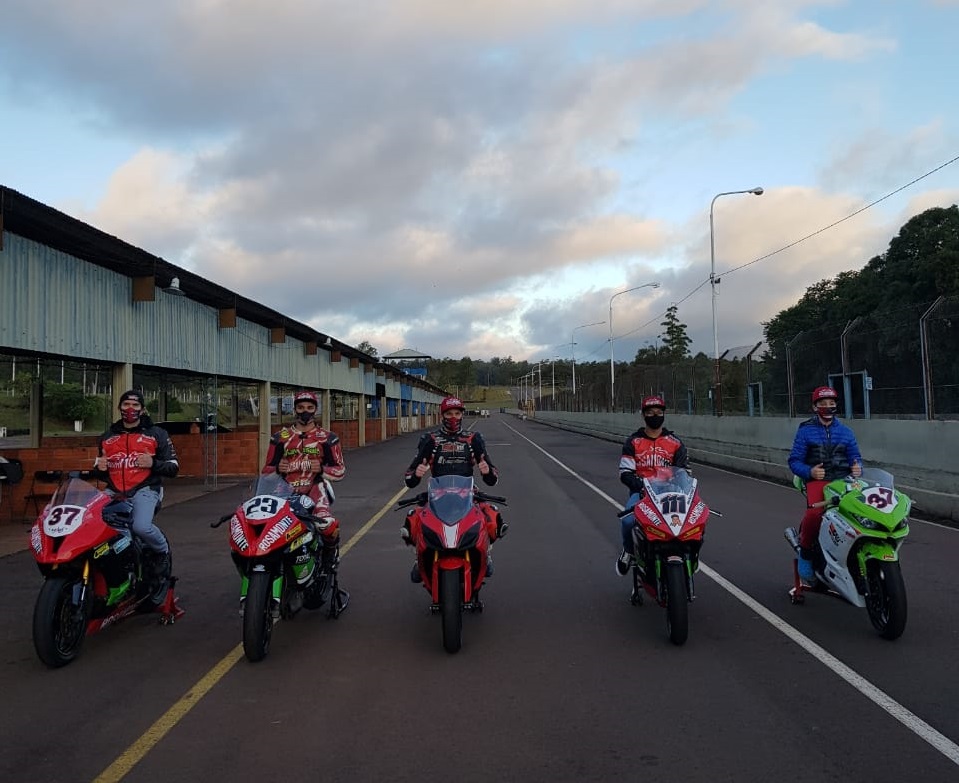 El Rosamonte entrenó en Oberá y trabajó en el desarrollo del proyecto Beta Motos