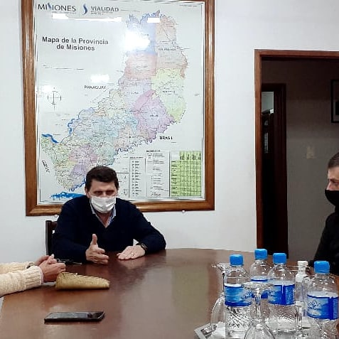 MARIA EUGENIA Y ADOLFO SAFRÁN MANTUVIERON UNA REUNIÓN CON FAMILIARES DE «PAPAÍTO» PIZMENY
