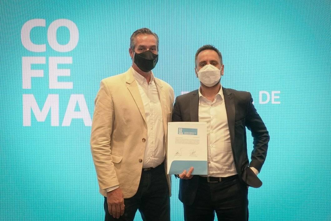 El Lic. Mario Vialey presencio la celebración número 100 de las sesiones del COFEMA
