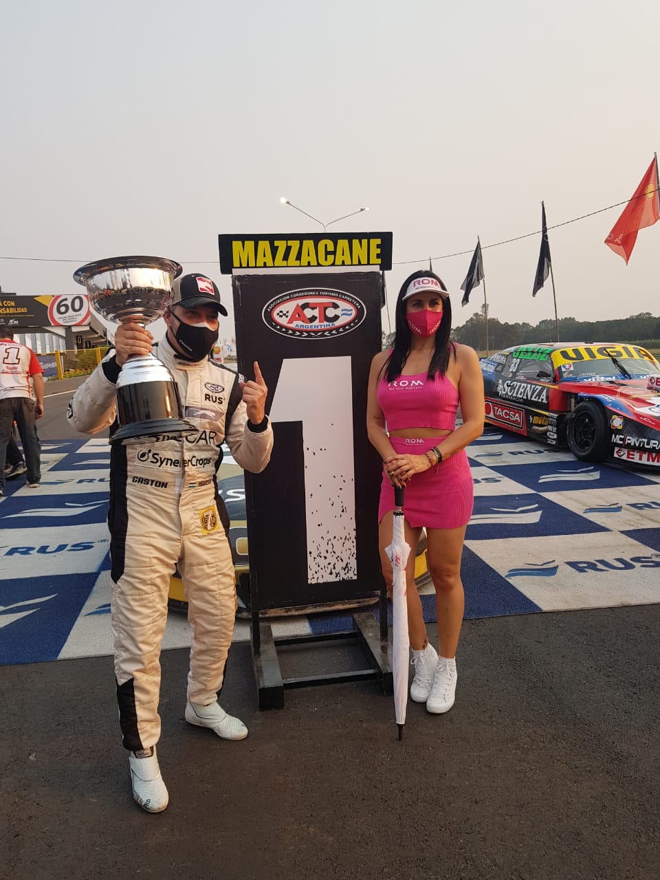 Mazzacane marca el camino