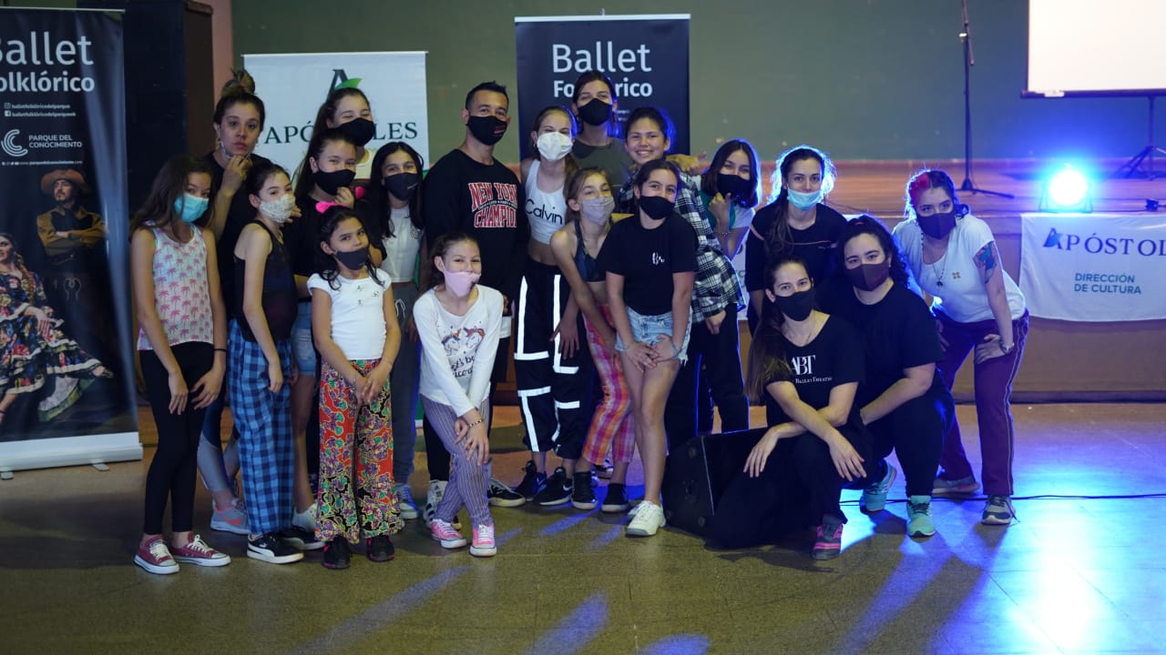 El Ballet Folklórico del Parque del Conocimiento realizó capacitaciones en la ciudad Capital Nacional e Internacional de la Yerba Mate.