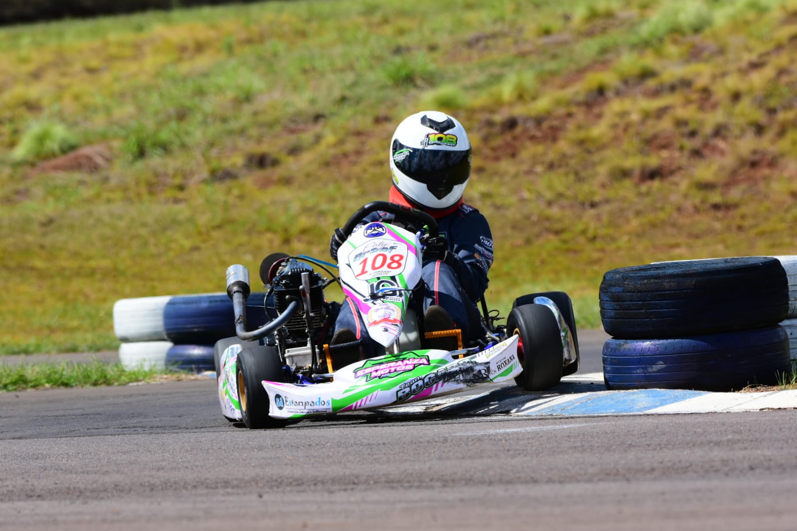 KARTING: UN ESPECTÁCULO BRILLANTE EN LA CAPITAL DEL MONTE