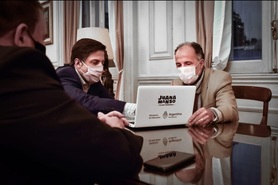 Camino al 12 de septiembre, Javier Gortari.  “Conectar Igualdad debe ser ley para todas y todos”