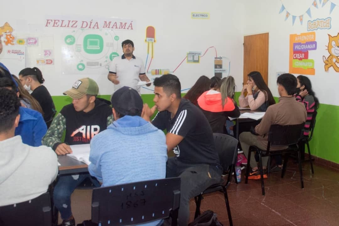 Se dictaron Curso de Introducción al Trabajo en la localidad de San Javier