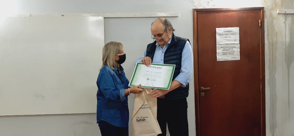 Premiaron a ganadores del Certamen Literario “El Mate – la Yerba Mate”