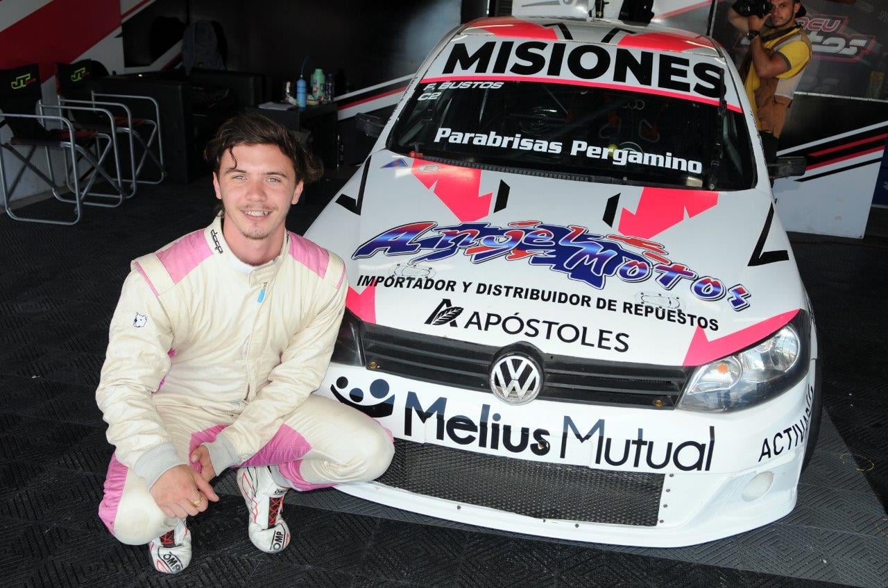 Facundo Bustos finalizó sexto en el campeonato de la Clase 2