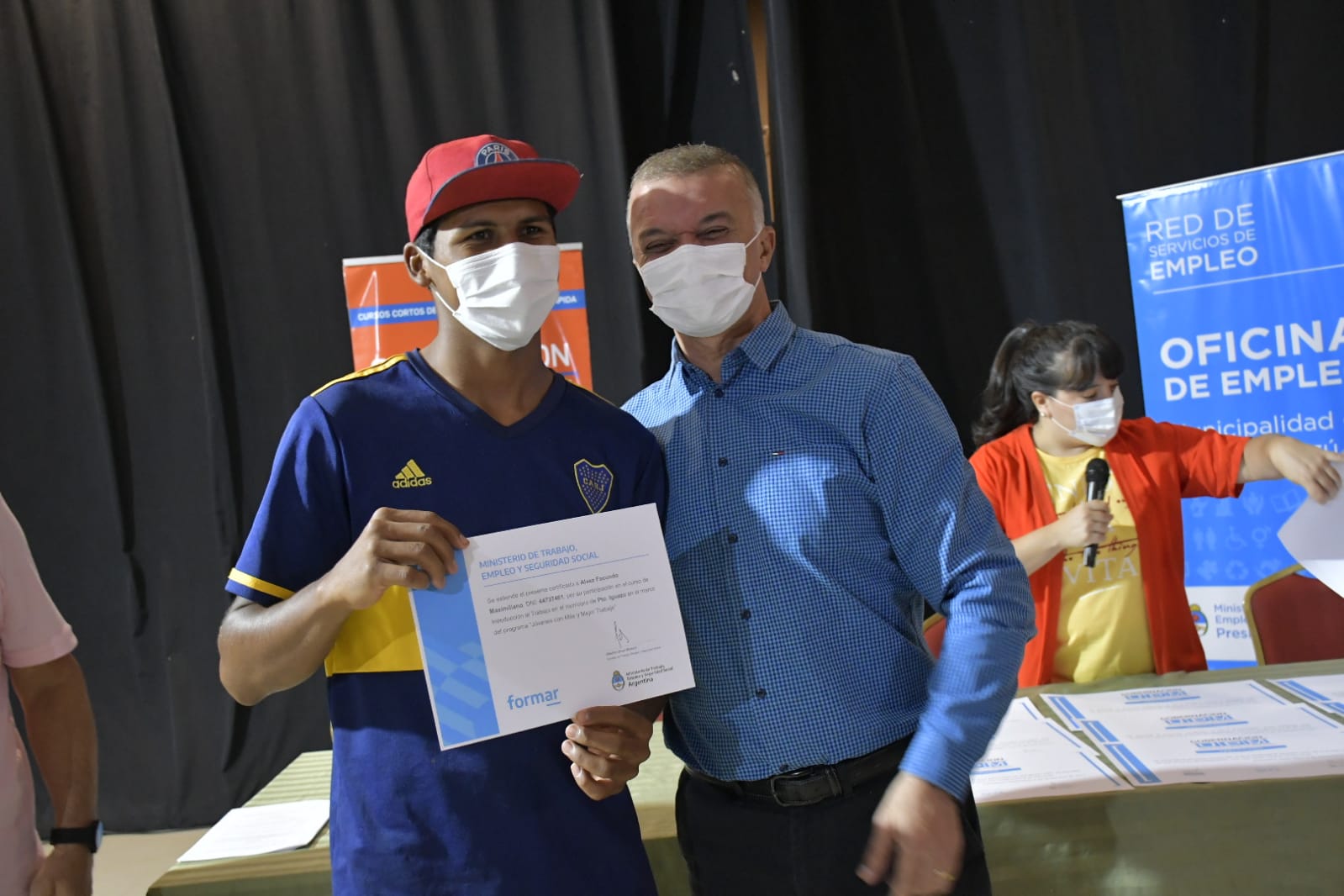 El vicegobernador Carlos Arce participó del cierre de actividades de la Oficina de Empleo de Puerto Iguazú donde se entregaron certificados a participantes de capacitaciones laborales