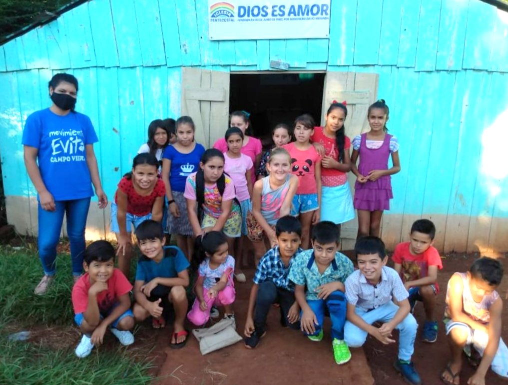 Unos 500 chicos y chicas comenzaron las clases en Escuela de Verano del Movimiento Evita en Campo Viera