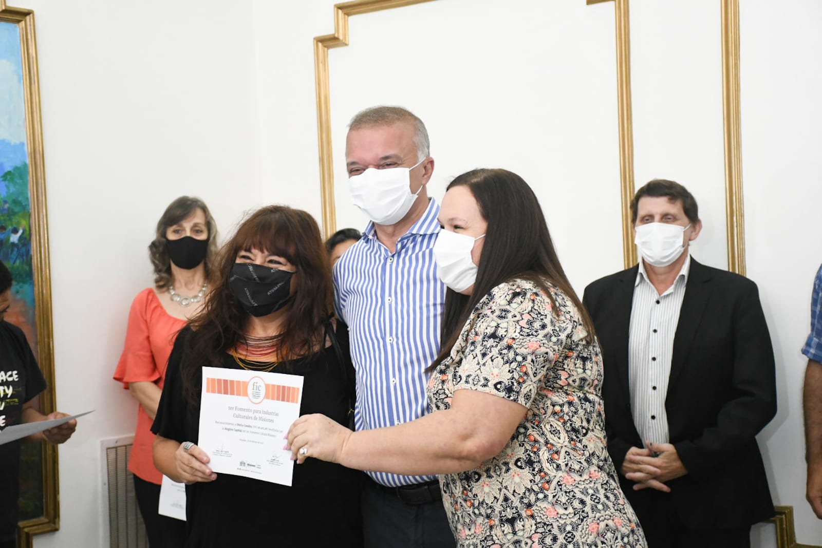 La provincia entregó la segunda cuota del Fomento a las Industrias Culturales