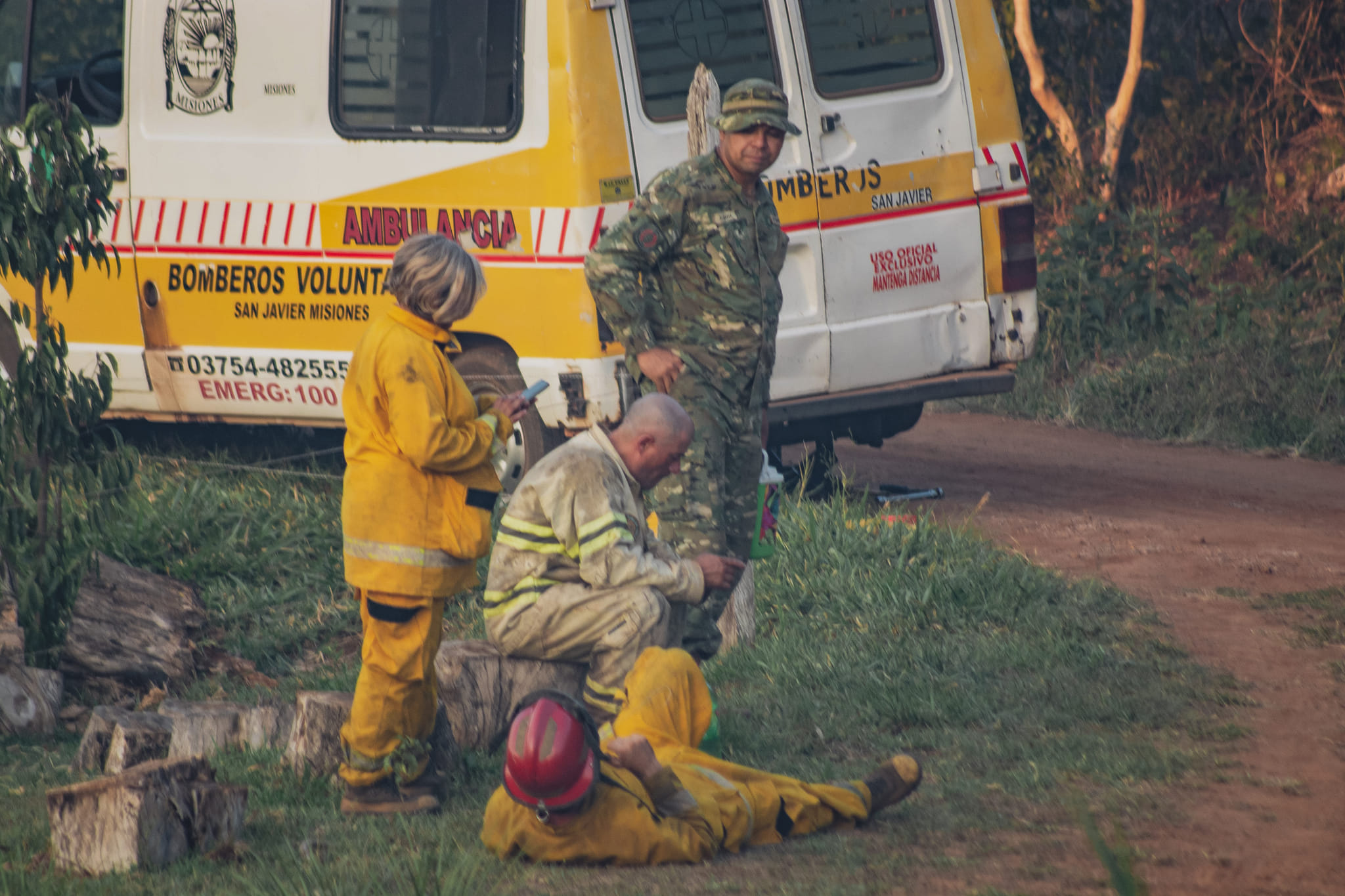 Arduo trabajo de Bomberos sanjaviereños en la zona de Santa Irene