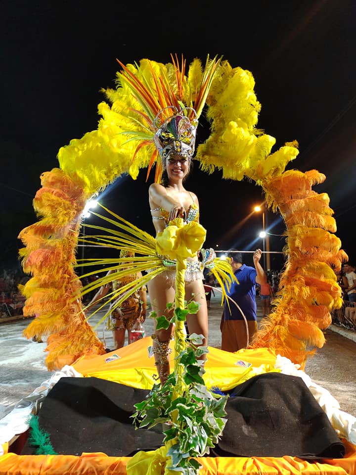 Carnavales en San José 2022, una jornada a puro color y baile
