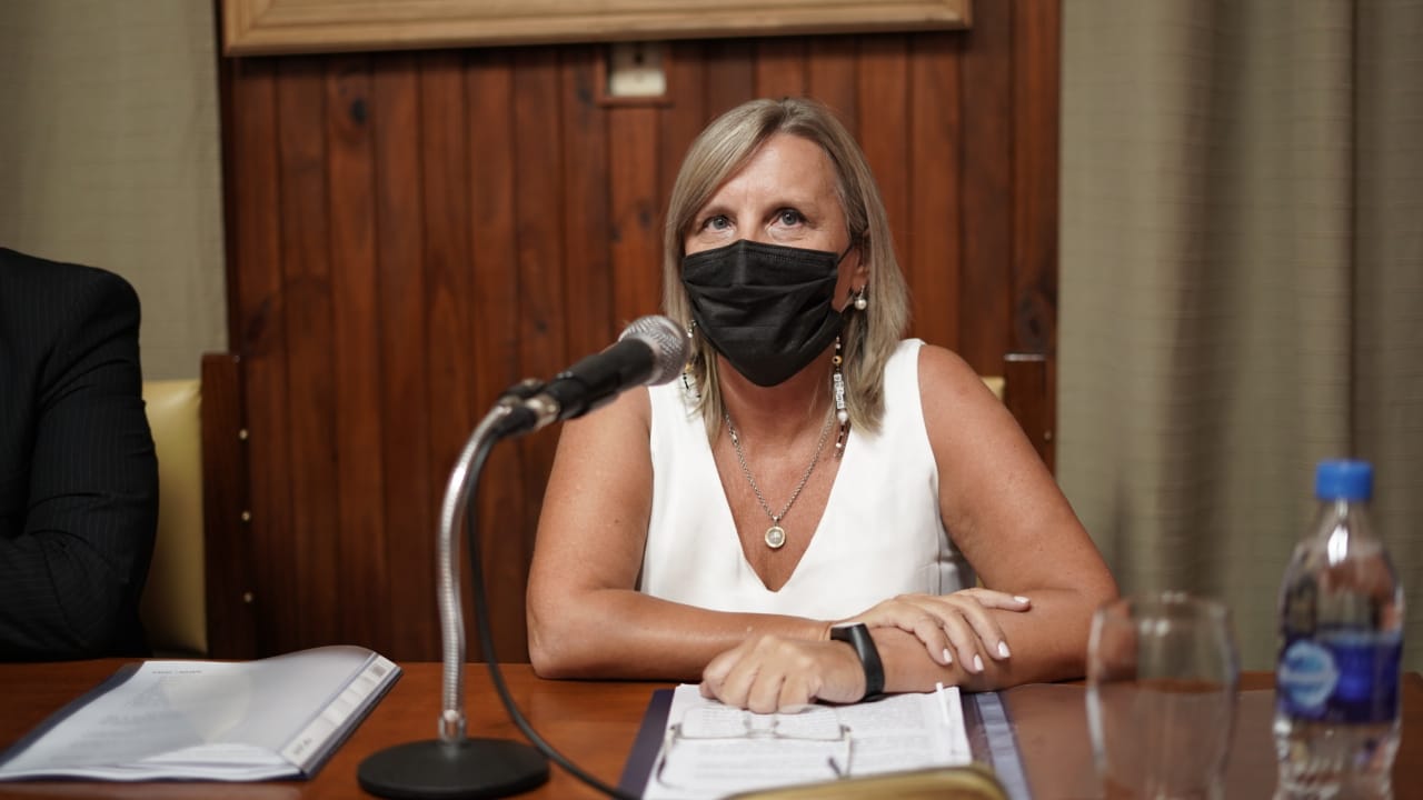 Anuncian aumento salarial para empleados municipales e importantes obras públicas en Apóstoles