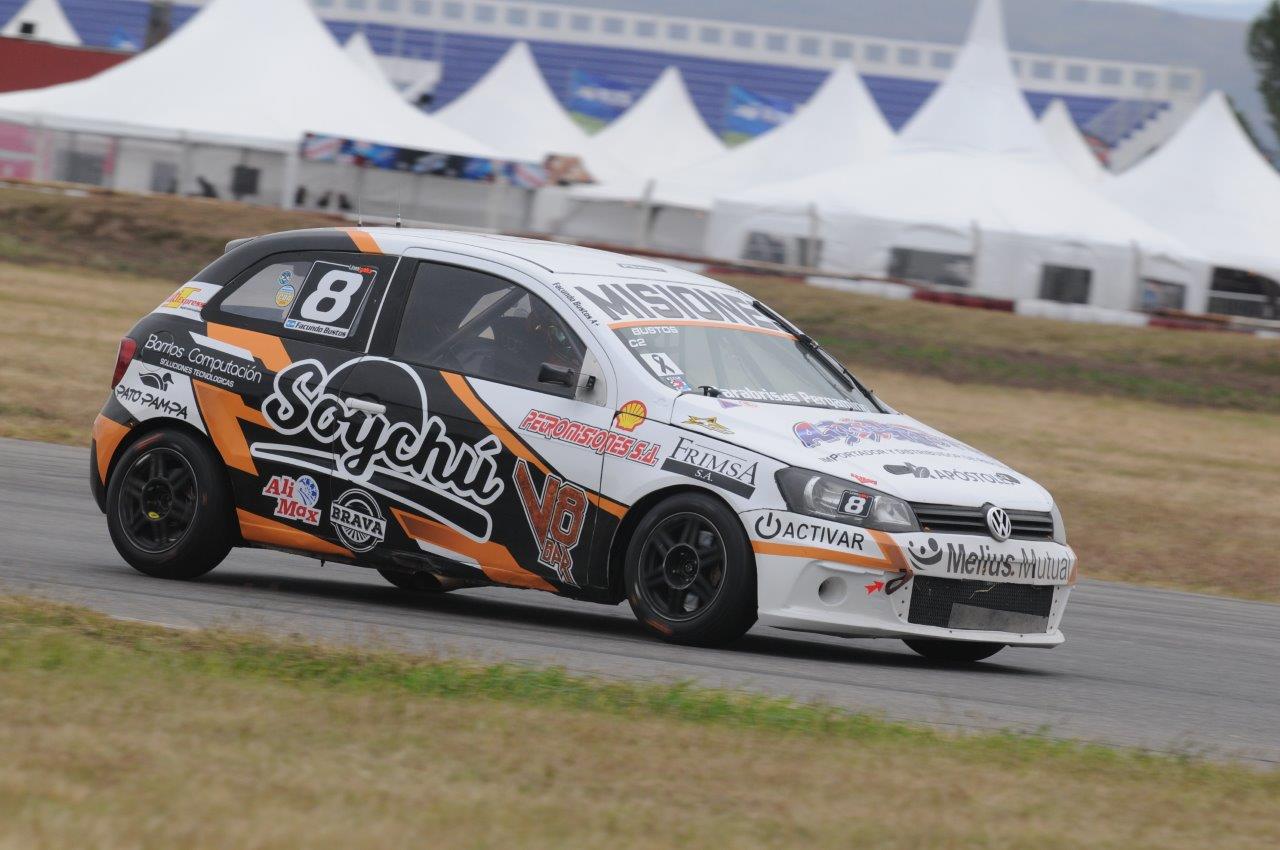 Luego de 10 años vuelve el Turismo Nacional al Autódromo Ciudad de La Rioja y los hermanos Facu y Bauti Bustos de Apóstoles ya están mas que listos para este gran premio.