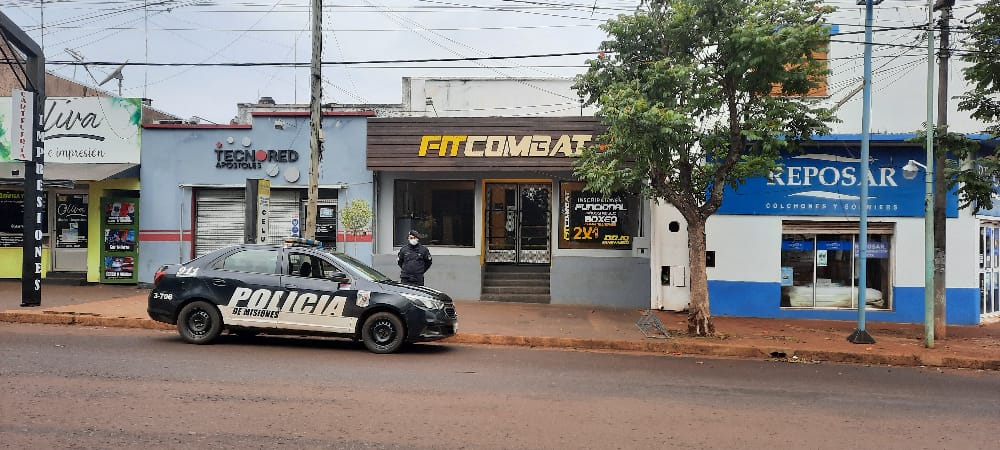 #APÓSTOLES Dañaron la vidriera de un gimnasio y el autor fue identificado