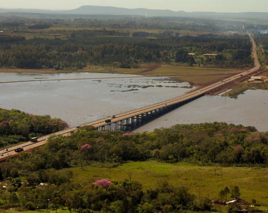 Con aportes de Yacyretá se recuperará el alumbrado del puente sobre el arroyo Garupá
