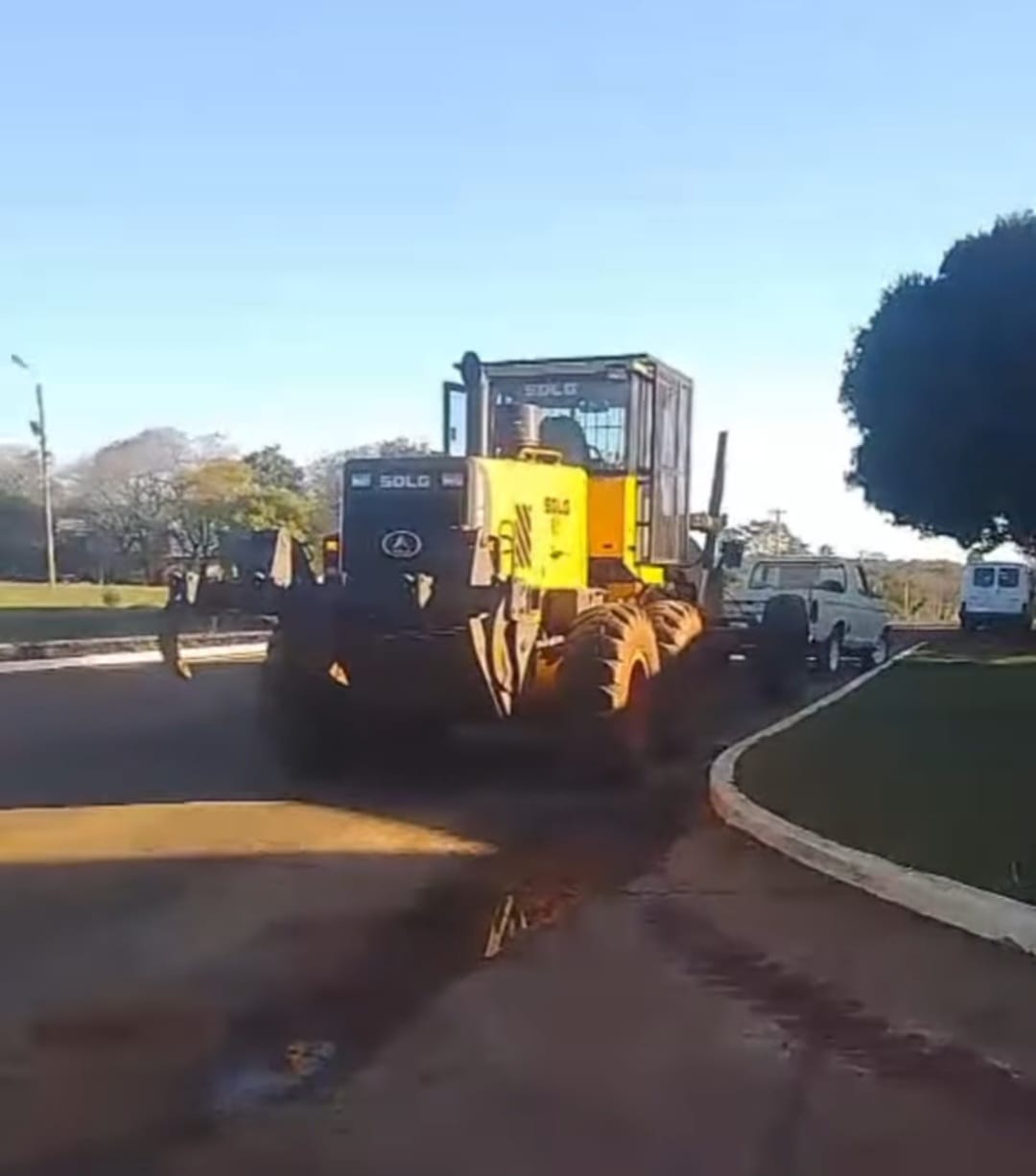 Avanza el asfaltado en el empalme de la Ruta Costera Nº 2 y la Ruta Provincial Nº 202